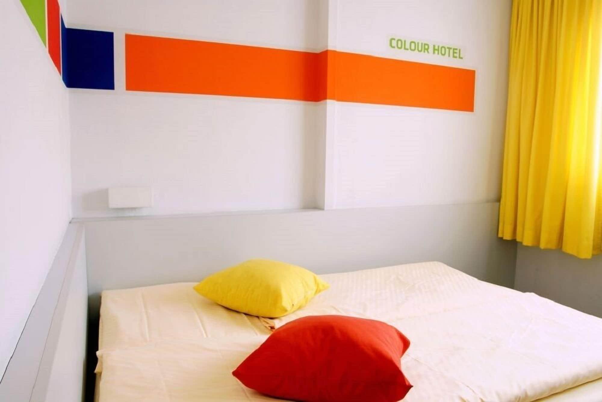 Colour Hotel Frankfurt am Main Exteriör bild
