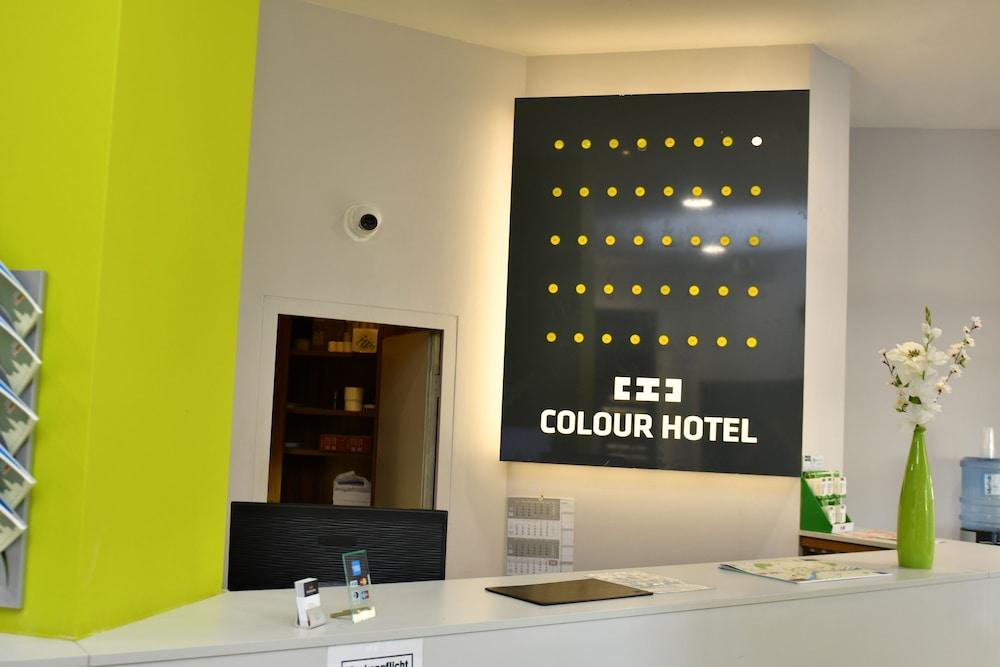 Colour Hotel Frankfurt am Main Exteriör bild